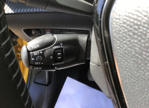 Peugeot 208 Nouvelle PureTech 100 S&S BVM6 Active