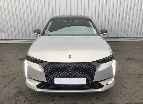 DS DS 4 Nouvelle PureTech 130 EAT8 Performance Line