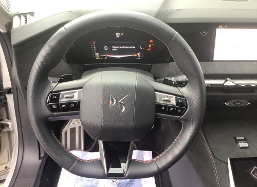 DS DS 4 Nouvelle PureTech 130 EAT8 Performance Line