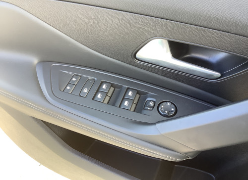 Peugeot 308 SW Hybrid 145 e-DCS6 Allure