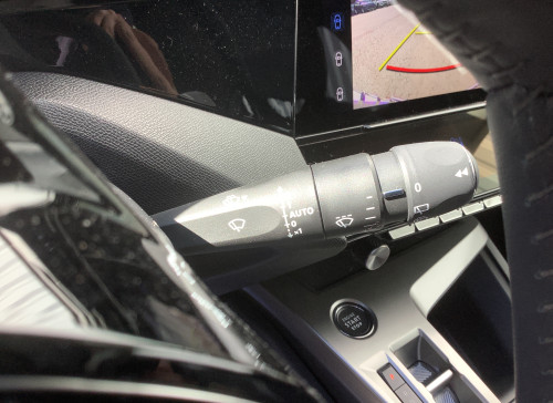 Peugeot 308 SW Hybrid 145 e-DCS6 Allure