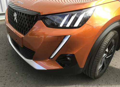 Peugeot 2008 PureTech 130 S&S EAT8 GT Line