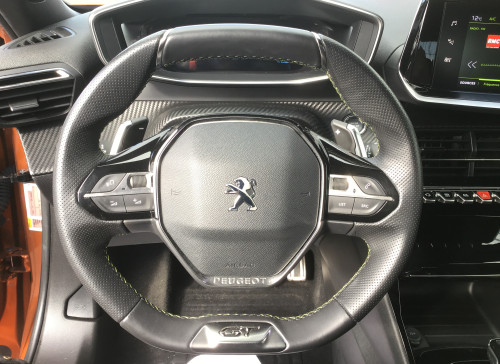 Peugeot 2008 PureTech 130 S&S EAT8 GT Line