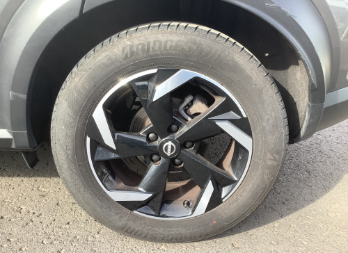Nissan JUKE 2023.5 DIG-T 114 Tekna