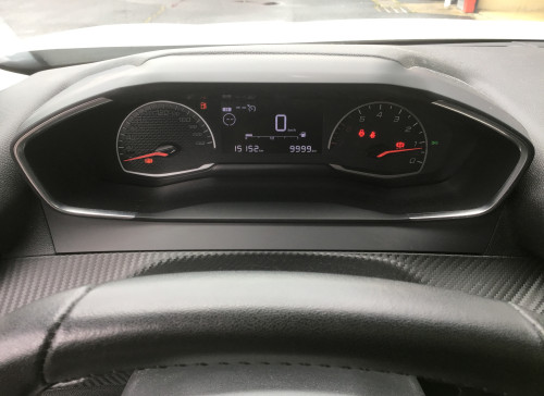 Peugeot 2008 PureTech 100 S&S BVM6 Active