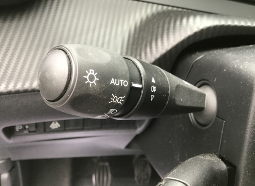 Peugeot 2008 PureTech 100 S&S BVM6 Active