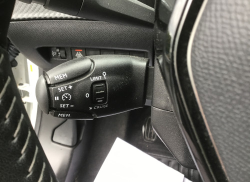 Peugeot 2008 PureTech 100 S&S BVM6 Active