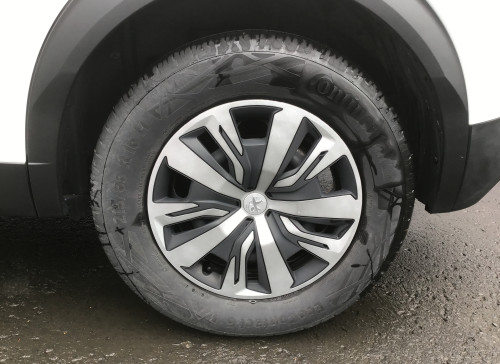 Peugeot 2008 PureTech 100 S&S BVM6 Active