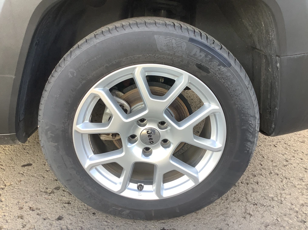 Jeep RENEGADE 1.5 Turbo T4 130 ch BVR7 e-Hybrid Altitude