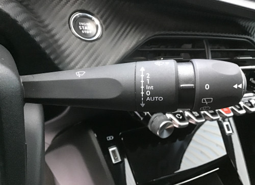 Peugeot 208 PureTech 100 S&S BVM6 Allure Pack
