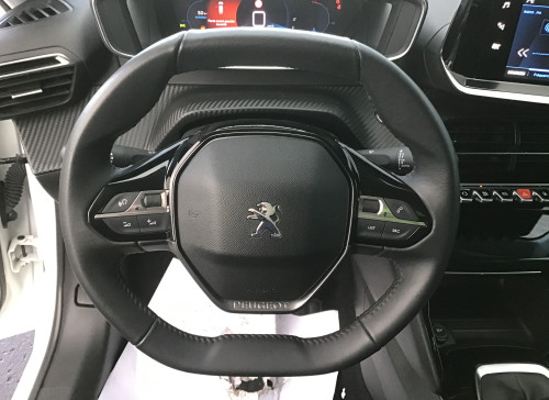 Peugeot 208 PureTech 100 S&S BVM6 Allure Pack