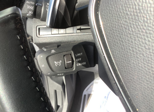 Peugeot 3008 Hybrid 136 e-DCS6 GT