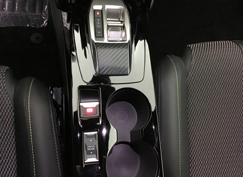 Peugeot 2008 Nouveau Hybrid 145 e-DCS6 GT