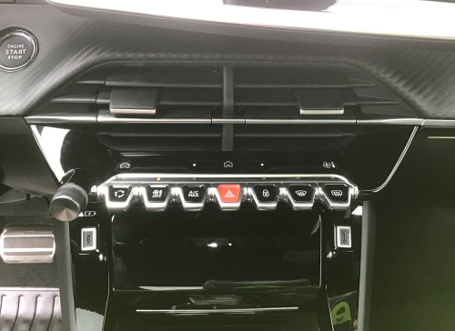Peugeot 2008 Nouveau PureTech 130 S&S EAT8 GT