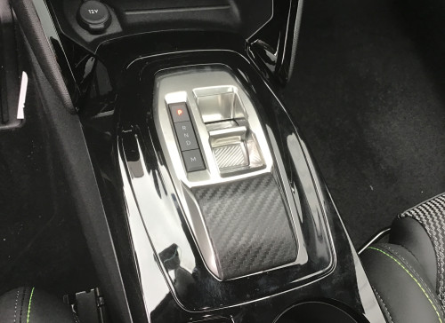 Peugeot 2008 Nouveau PureTech 130 S&S EAT8 GT