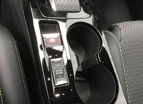 Peugeot 2008 Nouveau PureTech 130 S&S EAT8 GT