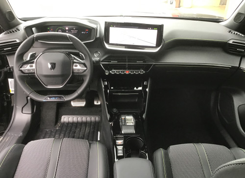 Peugeot 2008 Nouveau PureTech 130 S&S EAT8 GT