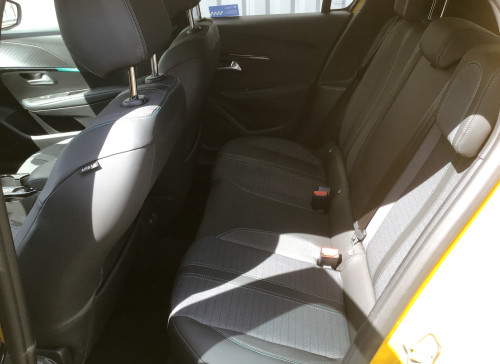 Peugeot 208 PureTech 100 S&S BVM6 Allure