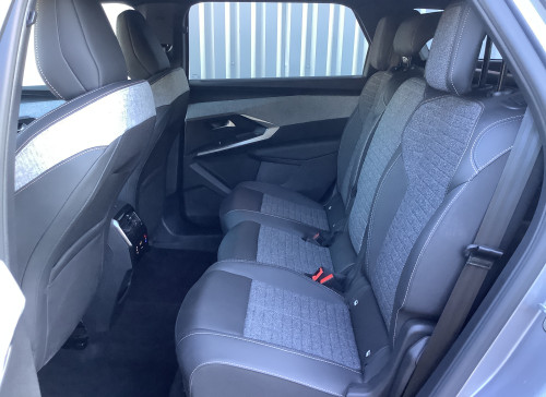 Peugeot 5008 Nouveau Hybrid 136 e-DCS6 Allure