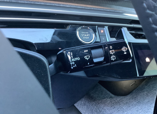 Peugeot 5008 Nouveau Hybrid 136 e-DCS6 Allure
