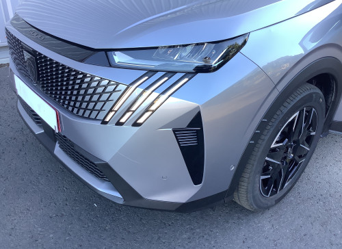 Peugeot 5008 Nouveau Hybrid 136 e-DCS6 Allure