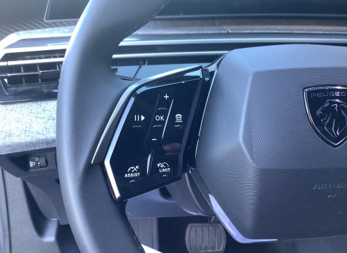 Peugeot 5008 Nouveau Hybrid 136 e-DCS6 Allure