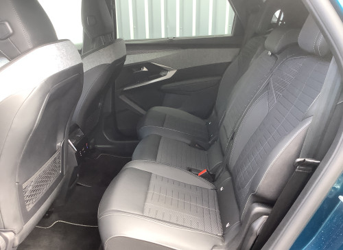 Peugeot 5008 Nouveau Hybrid 145 ch e-DCS6 GT
