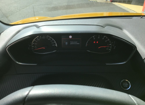 Peugeot 208 PureTech 100 S&S BVM6 Allure