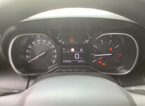 Citroën C3 AIRCROSS PureTech 130 S&S EAT6 Plus - 5P