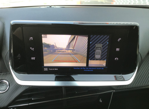 Peugeot 2008 PureTech 130 S&S EAT8 Allure