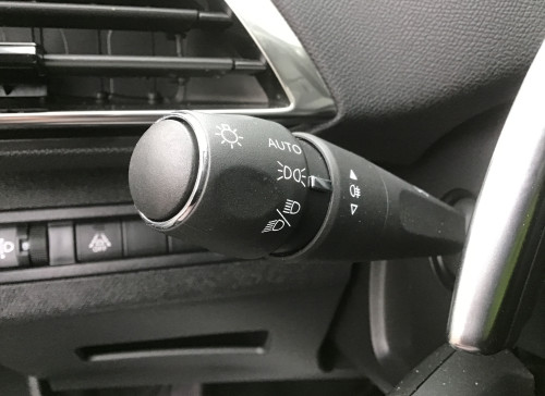 Peugeot 3008 Nouveau PureTech 130ch S&S EAT8 Allure Pack