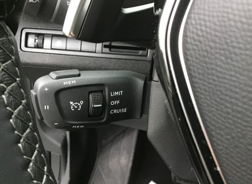 Peugeot 3008 Nouveau PureTech 130ch S&S EAT8 Allure Pack