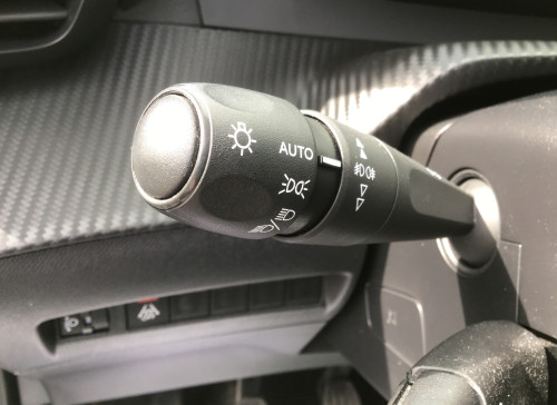 Peugeot 2008 PureTech 130 S&S BVM6 Allure