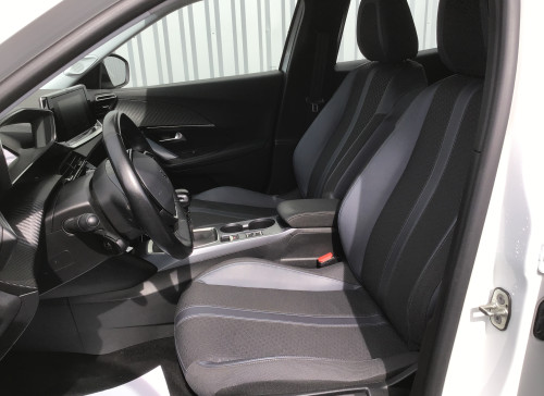 Peugeot 2008 PureTech 130 S&S BVM6 Allure