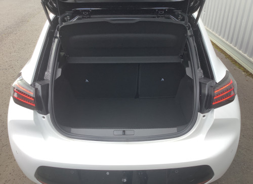 Peugeot 208 Nouvelle Hybrid 100 e-DCS6 GT