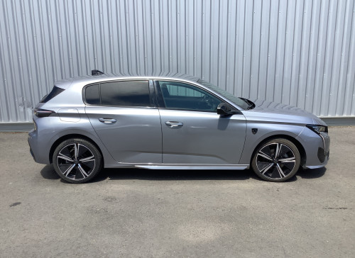 Peugeot 308 Hybrid 136 e-DCS6 GT