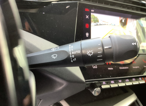 Peugeot 408 Hybrid 136 e-DCS6 Allure