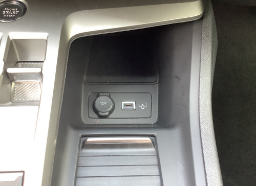 Peugeot 408 Hybrid 136 e-DCS6 Allure