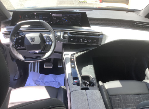 Peugeot 5008 Nouveau Hybrid 145 ch e-DCS6 GT