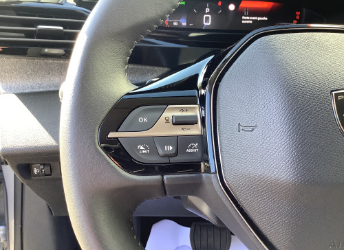 Peugeot 308 Hybrid 136 e-DCS6 Allure