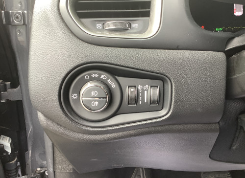 Jeep RENEGADE Nouveau 1.5 Turbo T4 130 ch BVR7 e-Hybrid Summit