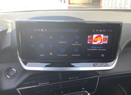 Peugeot 2008 Nouveau Hybrid 145 e-DCS6 GT