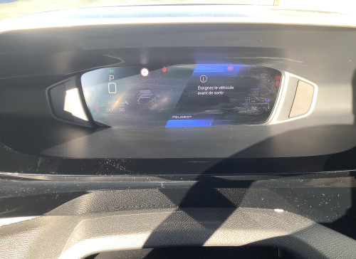 Peugeot 408 Nouvelle Hybrid 136 e-DCS6 Allure