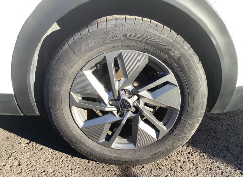 Peugeot 408 Nouvelle Hybrid 136 e-DCS6 Allure