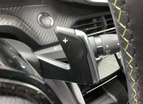 Peugeot 2008 Nouveau PureTech 130 S&S EAT8 GT