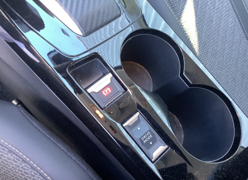 Peugeot 208 Nouvelle Hybrid 100 e-DCS6 Allure