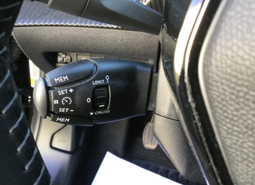 Peugeot 2008 PureTech 130 S&S BVM6 Allure Pack