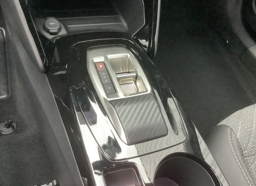 Peugeot 2008 Nouveau Hybrid 145 e-DCS6 Allure