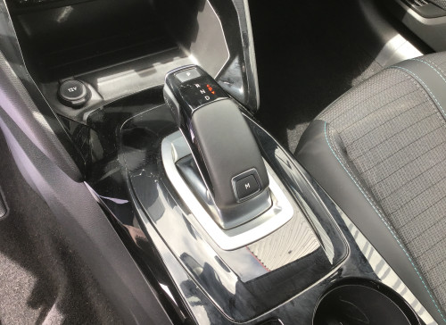 Peugeot 208 PureTech 100 S&S EAT8 Allure Pack