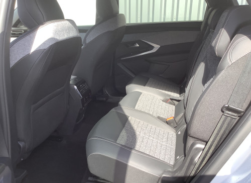 Peugeot 5008 Nouveau Hybrid 145 ch e-DCS6 Allure